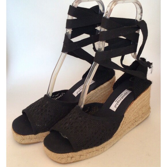 APOSTROPHE Espadrille Ankle Tie Peep Toe Wedges, Black (Size 9.5 M) - Picture 2 of 11